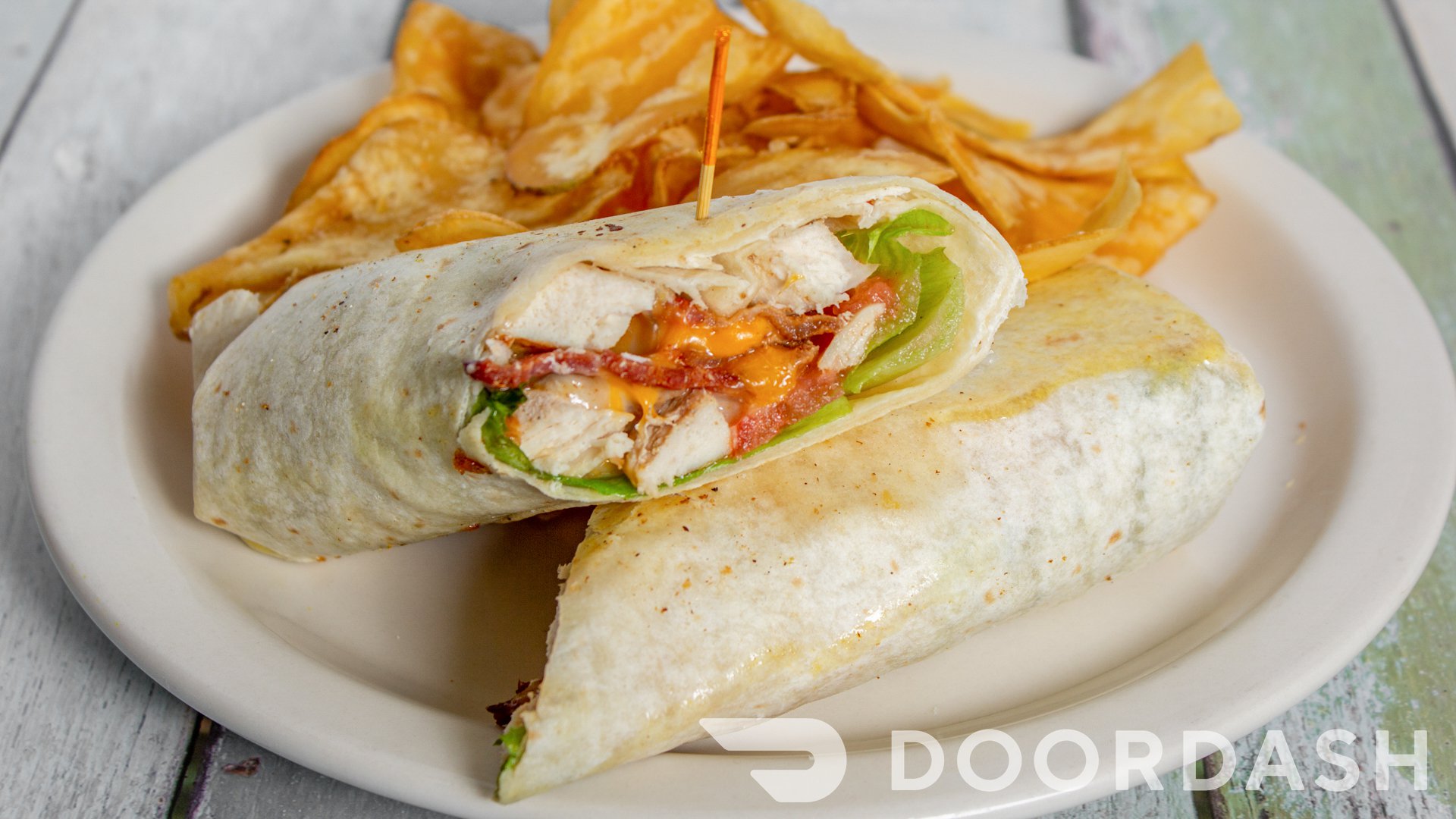 Lil Bits Cafe Co Rd 101 Grilled Chicken Wrap